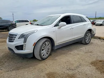 2017 Cadillac XT5 1GYKNCRS3HZ257784