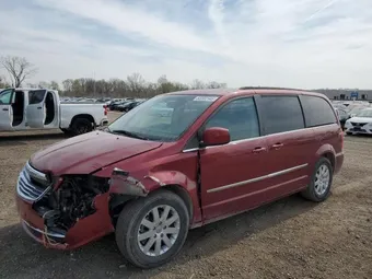 2016 Chrysler Town & Country 2C4RC1BG1GR141772