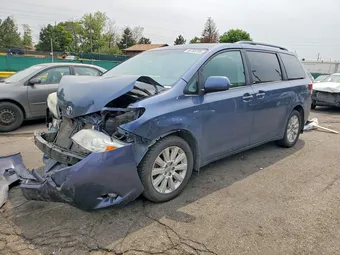 2016 Toyota Sienna 5TDDK3DC3GS141346