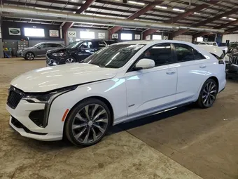 2022 Cadillac CT4 1G6DH5RL5N0115708