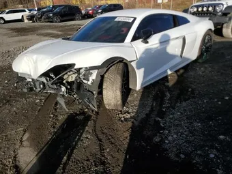 2018 Audi R8 WUABAAFX5J7902445