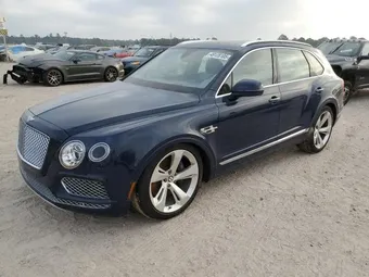 2020 Bentley Bentayga SJAAM2ZV5LC027993