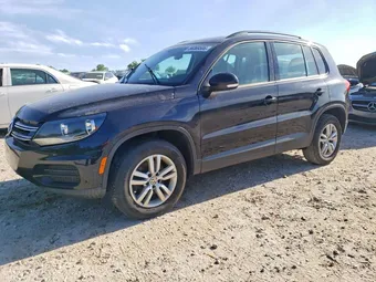 2016 Volkswagen Tiguan WVGBV7AX1GW594647