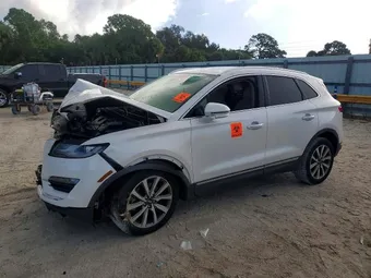 2019 Lincoln MKC 5LMCJ3C9XKUL02034