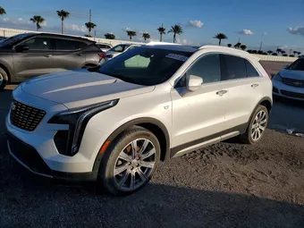2019 Cadillac XT4 1GYFZCR48KF206877