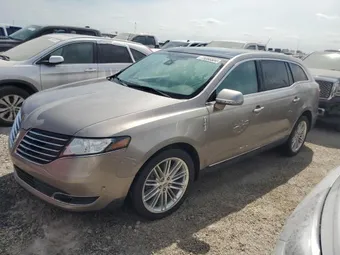 2019 Lincoln MKT 2LMHJ5AT0KBL01326