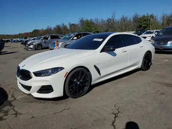 2023 BMW 8ER WBAGV8C0XPCL58173