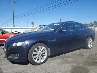 2017 Jaguar XF SAJBD4BN9HCY46359