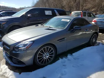2020 Mercedes-Benz SLC-Class W1KPK3JA0LF172375