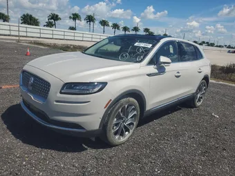 2022 Lincoln Nautilus 2LMPJ6K97NBL06175