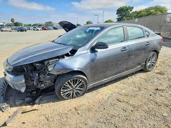 2022 Kia Forte 3KPF54AD3NE457632
