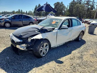 2017 BMW 3 Series WBA8B9G37HNU52492