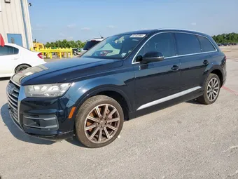 2017 Audi Q7 WA1LAAF72HD018759