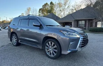 2017 Lexus LX 570 JTJHY7AX9H4242786
