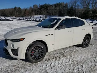 2021 Maserati Levante ZN661XUS4MX379740