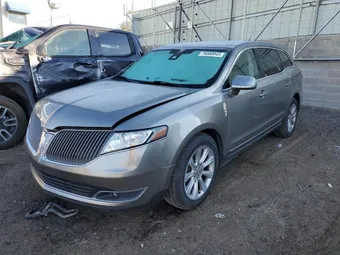 2016 Lincoln MKT 2LMHJ5AT3GBL02042