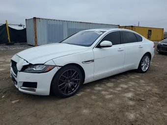 2016 Jaguar XF SAJBK4BV2GCY23722