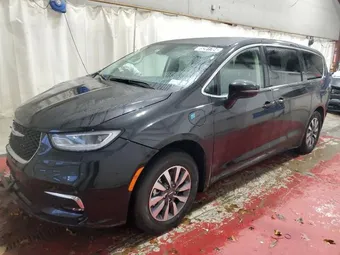 2024 Chrysler Pacifica Hybrid 2C4RC1S78RR137835