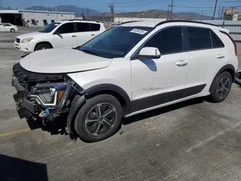 2023 Kia Niro KNDCR3LE4P5048271