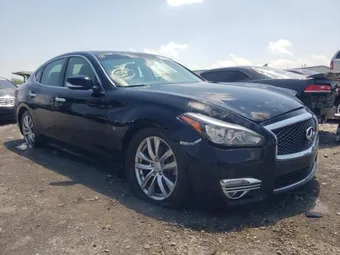 2015 Infiniti Q70 JN1BY1AP3FM541454