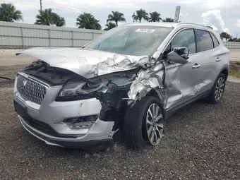 2019 Lincoln MKC 5LMCJ3D94KUL09107