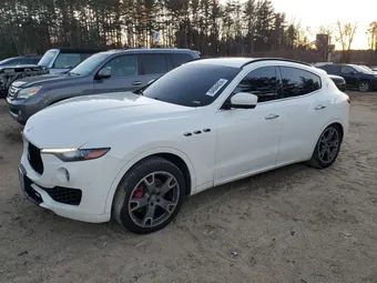 2017 Maserati Levante ZN661XUS3HX258848