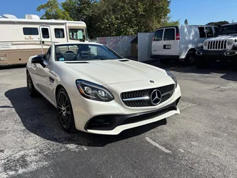 2019 Mercedes-Benz SLC-Class AMG WDDPK6GA0KF160198