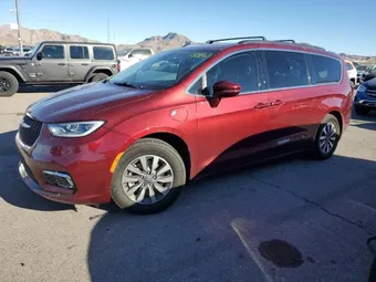 2022 Chrysler Pacifica Hybrid 2C4RC1L74NR161199