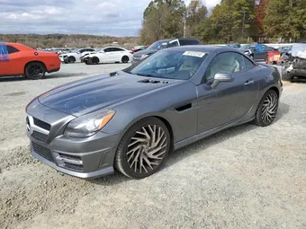 2016 Mercedes-Benz SLK-Class WDDPK3JA8GF120191