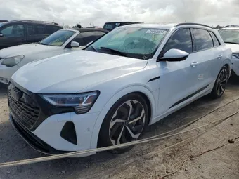 2024 Audi Q8 e-tron WA15AAGE5RB063343