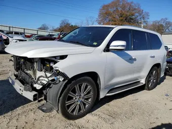 2016 Lexus LX 570 JTJHY7AXXG4216597