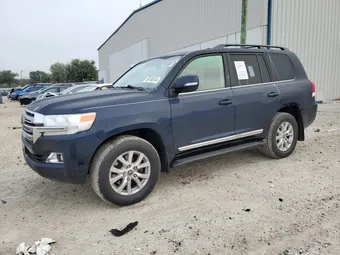 2016 Toyota Land Cruiser JTMCY7AJ3G4044079