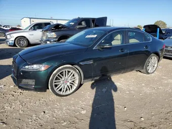 2017 Jaguar XF SAJBE4BV2HCY34812