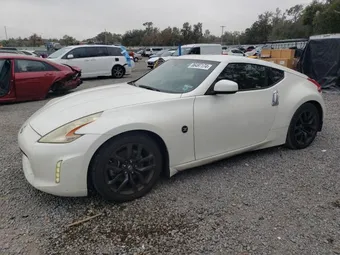 2017 Nissan Z JN1AZ4EH9HM955273