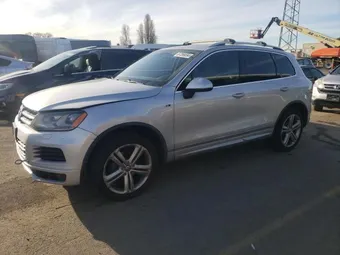 2014 Volkswagen Touareg WVGDP9BP8ED008547