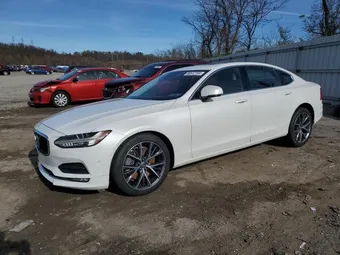 2018 Volvo S90 LVY992MK6JP007671