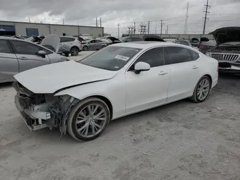 2018 Volvo S90 LVY992MK6JP034613