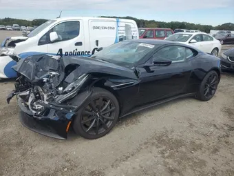 2017 Aston Martin SCFRMFAV5HGL02557