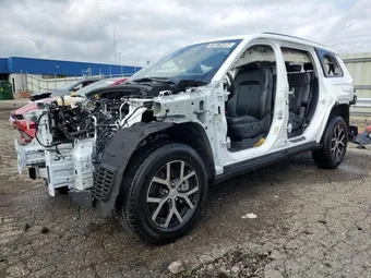2023 Jeep 4500 Chassis / Grand Cherokee L 1C4RJKBG8P8806691