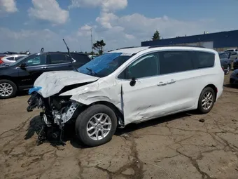 2021 Chrysler Voyager 2C4RC1DG5MR520363