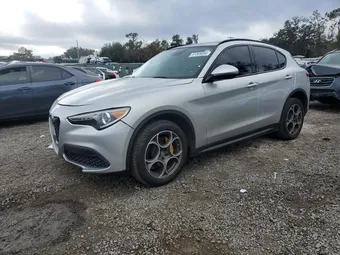 2018 Alfa Romeo Stelvio ZASFAKPN0J7C03426