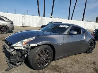 2017 Nissan Z JN1AZ4EH5HM952547
