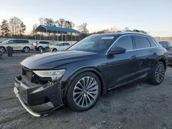 2019 Audi e-tron WA1VABGE4KB022164
