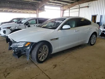 2016 Jaguar XF SAJBD4BV9GCY06409