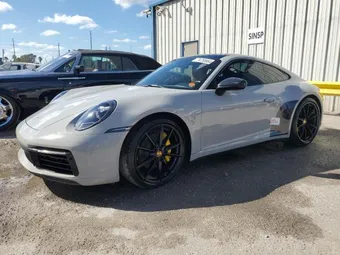 2022 Porsche 911 WP0AA2A90NS205663