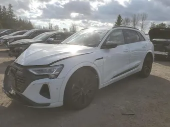 2024 Audi Q8 e-tron WA14ABGEXRB041355