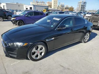 2017 Jaguar XE SAJAR4BG9HA977706