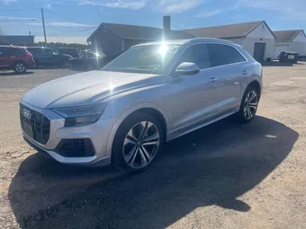 2020 Audi Q8 WA1CVAF11LD008104