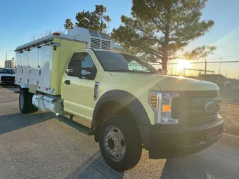 2019 Ford F-550 1FDUF5GY2KEE44152