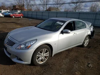 2015 Infiniti Q40 JN1CV6AR4FM520186